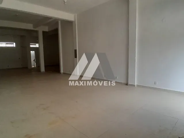 Galpão / Barracão para alugar, no bairro São Mateus em Araçuaí