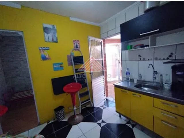 Casa com 162m² 5 quartos e 3 banheiros, à venda, no bairro Jardim Maria Eneida em Mauá