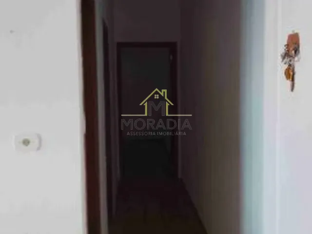 Casa com 300m² 2 quartos e 1 banheiro, à venda, no bairro Jd Dom Herminio em Guaxupé