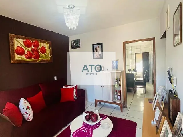 Casa 2 quartos e 1 banheiro, à venda, no bairro Universitário em Tijucas