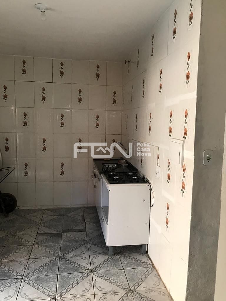 Casa à venda com 3 quartos, 10m² - Foto 8