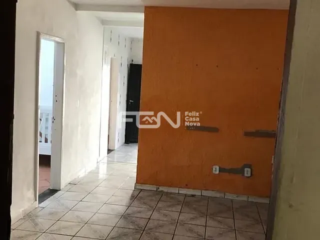 Casa 3 quartos e 1 banheiro, à venda, no bairro Alto da Cruz em Camaçari