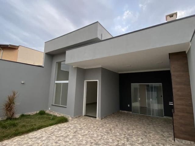 Casa com 150m² 3 quartos e 1 banheiro, à venda, no bairro Jardim Capuava em Nova Odessa