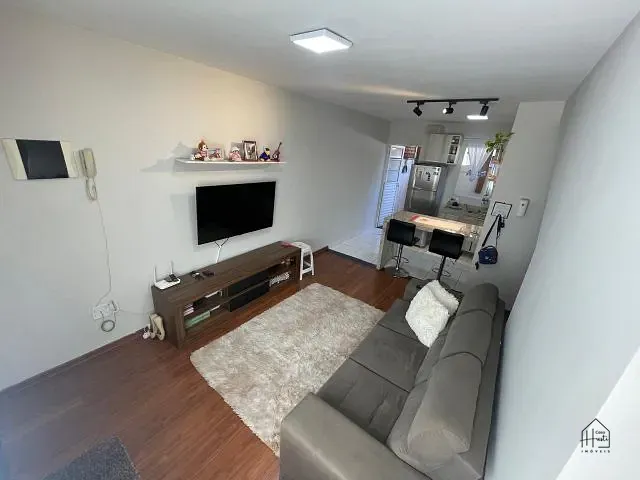Casa com 95m² 2 quartos e 1 banheiro, à venda, no bairro Recanto Arco Verde em Cotia