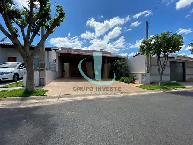 Casa com 200m² 2 quartos e 2 banheiros, à venda, no bairro Jardim Marialice em Araraquara