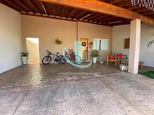 Casa com 200m² 2 quartos e 2 banheiros, à venda, no bairro Jardim Marialice em Araraquara
