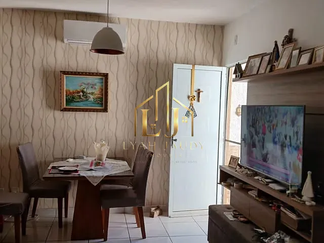 Casa com 120m² 2 quartos e 1 banheiro, à venda, no bairro 23 de Setembro em Várzea Grande