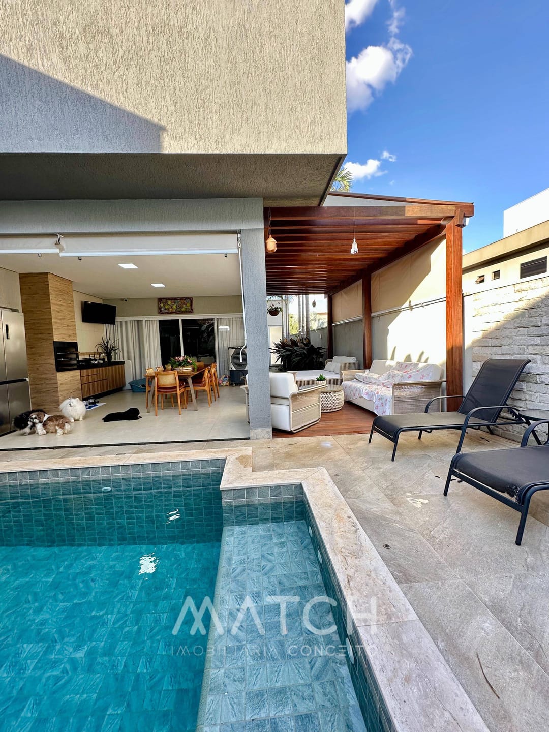 Casa Térrea à venda,3 suítes, 435m², Portal do Sol Green, Goiânia, GO