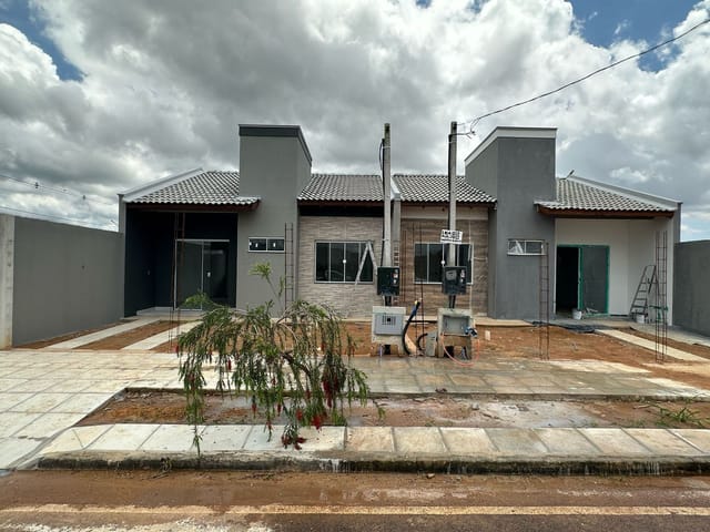 Casa com 105m² 2 quartos e 2 banheiros, à venda, no bairro Parque Amazonas em Sinop