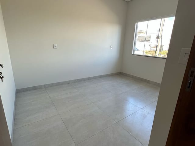 Casa com 105m² 2 quartos e 2 banheiros, à venda, no bairro Parque Amazonas em Sinop
