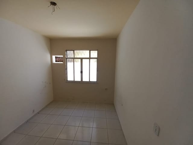 Casa com 360m² 4 quartos e 3 banheiros, à venda, no bairro Vila Valqueire em Rio de Janeiro