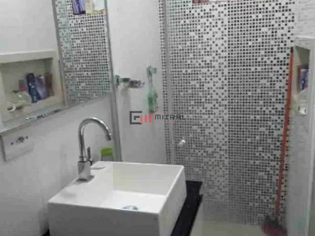 Casa 3 quartos e 2 banheiros, à venda, no bairro Santa Joana em Londrina