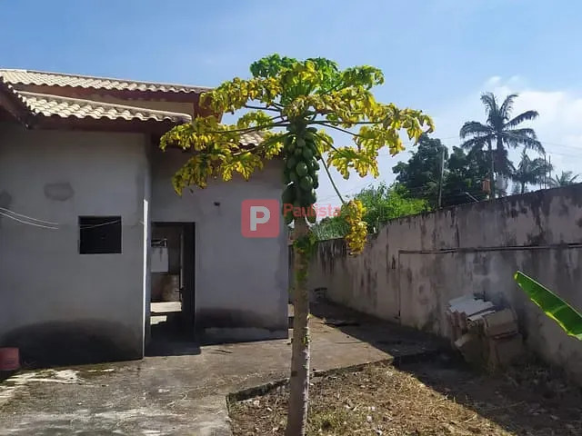 Casa com 600m² 3 quartos e 5 banheiros, à venda, no bairro Interlagos em São Paulo