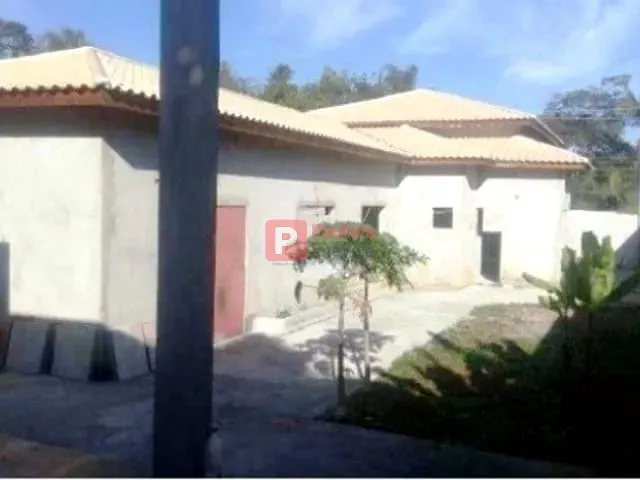 Casa com 600m² 3 quartos e 5 banheiros, à venda, no bairro Interlagos em São Paulo