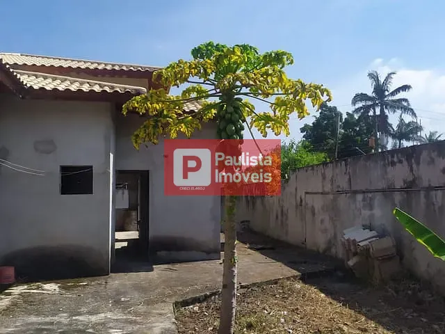 Casa com 600m² 3 quartos e 5 banheiros, à venda, no bairro Interlagos em São Paulo