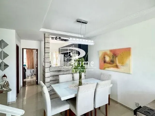Casa com 366m² 4 quartos e 4 banheiros, à venda, no bairro Piratininga em Niterói