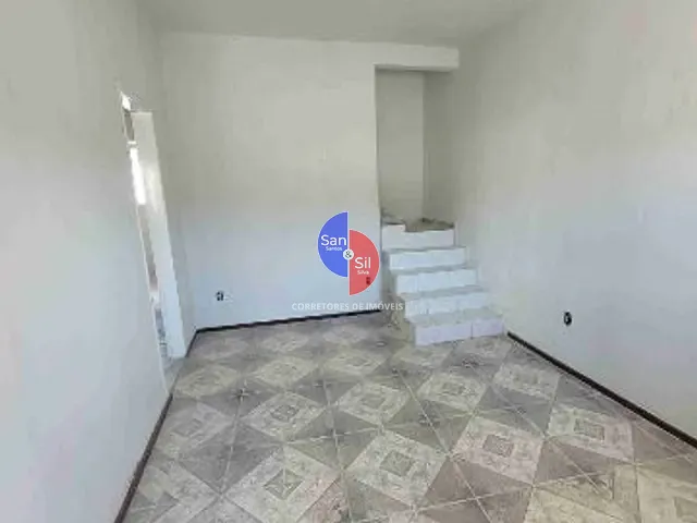 Casa com 360m² 3 quartos e 3 banheiros, à venda, no bairro Ipiranga (Praia de Mauá) em Magé