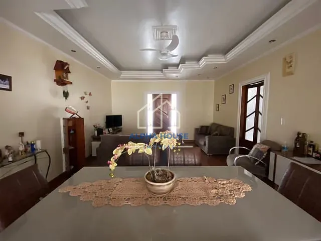 Casa 3 quartos e 1 banheiro, à venda, no bairro Conjunto Habitacional Terra dos Ipês II (Fase II) em Pindamonhangaba
