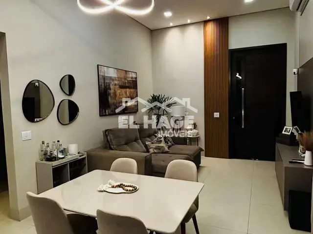 Casa com 250m² 3 quartos e 3 banheiros, à venda, no bairro Ribeirão do Lipa em Cuiabá