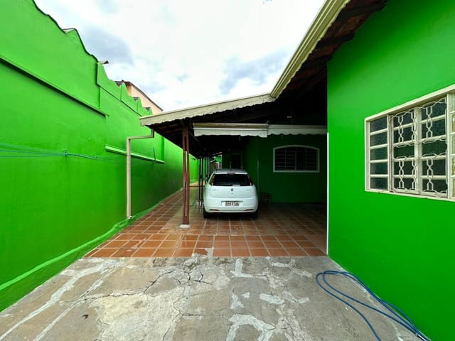 Casa com 300m² 5 quartos e 3 banheiros, à venda, no bairro Jardim Campos Elíseos em Campinas