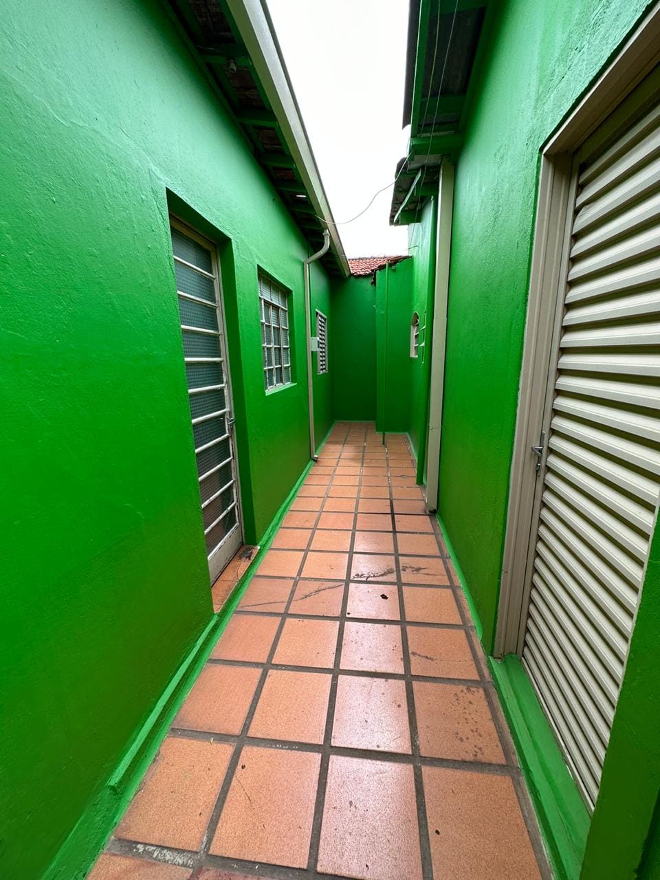 Casa à venda com 5 quartos, 300m² - Foto 33