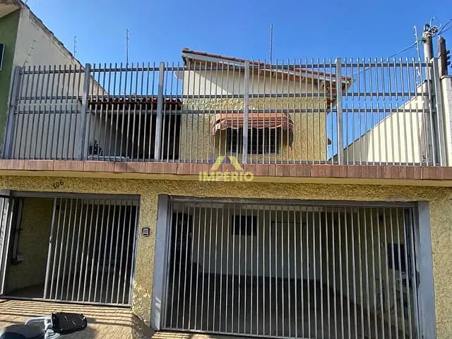 Casa com 160m² 3 quartos e 2 banheiros, à venda, no bairro Jardim Santa Lúcia em Salto