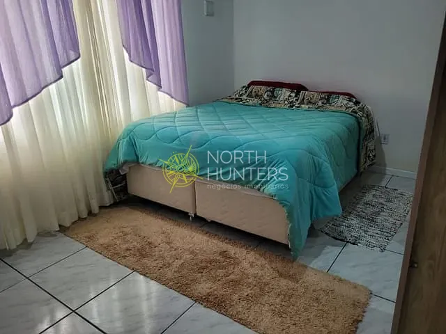 Casa com 450m² 2 quartos e 2 banheiros, à venda, no bairro Vila Nova em Joinville