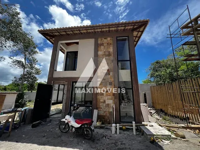 Casa 3 quartos e 3 banheiros, à venda, no bairro Arraial D'Ajuda em Porto Seguro