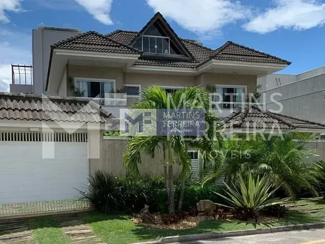 Casa com 350m² 4 quartos e 8 banheiros, à venda, no bairro Recreio dos Bandeirantes em Rio de Janeiro