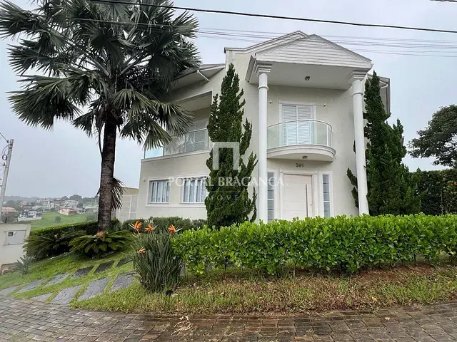 Casa com 550m² 4 quartos e 7 banheiros, à venda, no bairro Condomínio Residencial Fazenda Santa Helena em Bragança Paulista