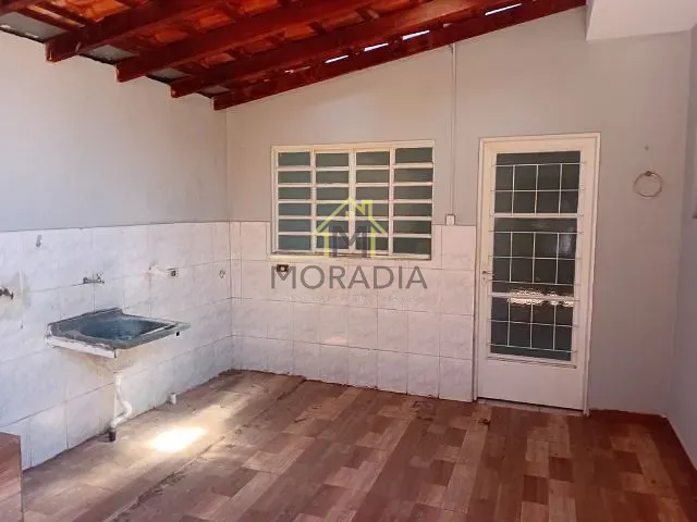 Casa com 300m² 3 quartos e 3 banheiros, à venda, no bairro Nossa Senhora das Dores em Guaxupé