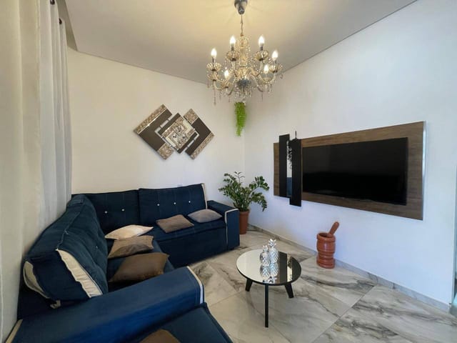 Casa 2 quartos e 2 banheiros, à venda, no bairro Jardim Felicidade em Belo Horizonte