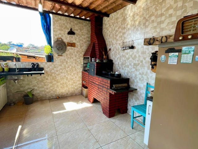 Casa 2 quartos e 2 banheiros, à venda, no bairro Jardim Felicidade em Belo Horizonte