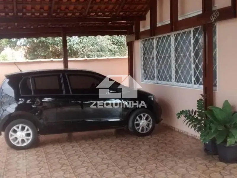 Casa, 3 quartos, 220 m² - Foto 2