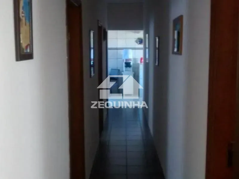 Casa, 3 quartos, 220 m² - Foto 13