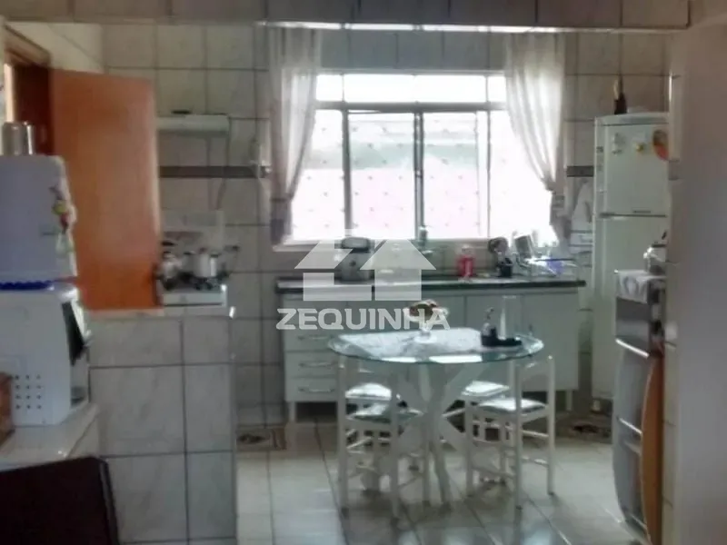 Casa, 3 quartos, 220 m² - Foto 9