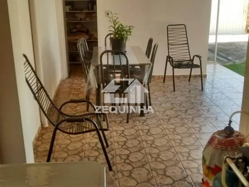 Casa, 3 quartos, 220 m² - Foto 11