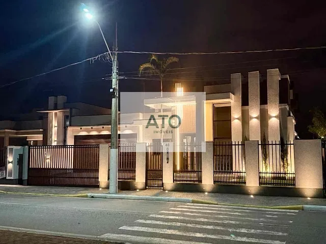 Casa com 306m² 2 quartos e 1 banheiro, à venda, no bairro Areis- Bosque da Mata em Tijucas