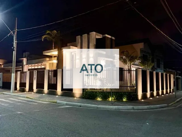 Casa com 306m² 2 quartos e 1 banheiro, à venda, no bairro Areis- Bosque da Mata em Tijucas