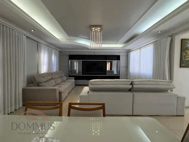 Casa com 575m² 4 quartos e 3 banheiros, à venda, no bairro Castelo em Ipatinga