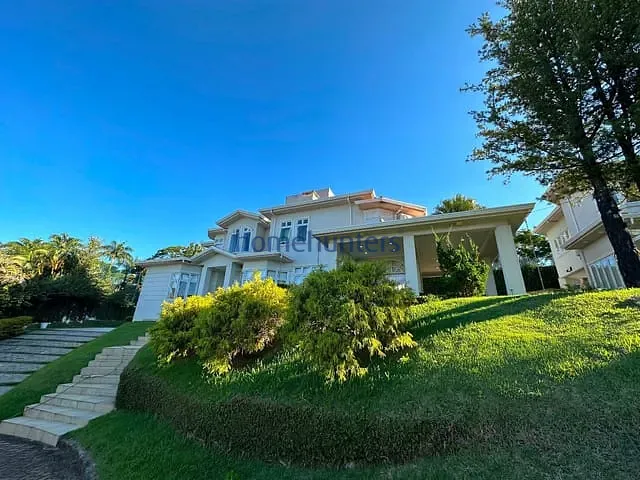 Casa com 1750m² 5 quartos e 7 banheiros, à venda ou para alugar, no bairro Gramado em Campinas