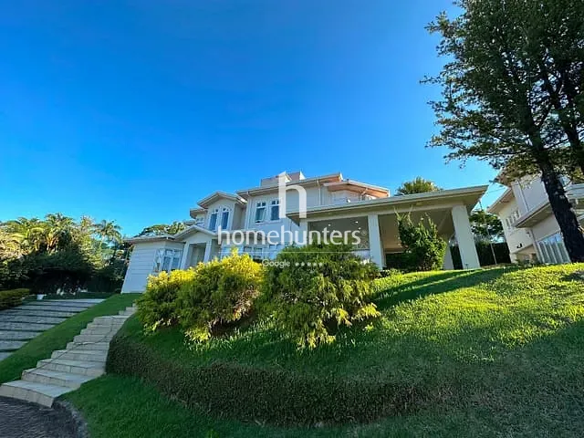 Casa com 1750m² 5 quartos e 7 banheiros, à venda, no bairro Gramado em Campinas
