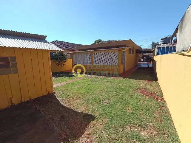 Casa com 300m² 2 quartos e 1 banheiro, para alugar, no bairro Vila Nova em Londrina