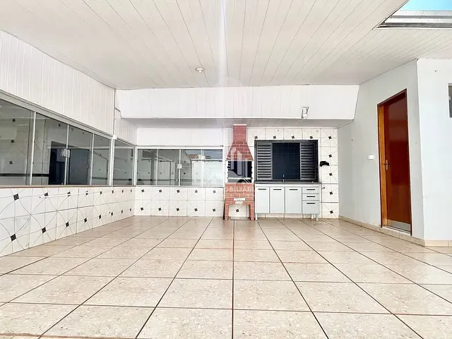 Casa 3 quartos e 2 banheiros, à venda, no bairro Núcleo Habitacional Bruno Gisbert Cury em Pederneiras