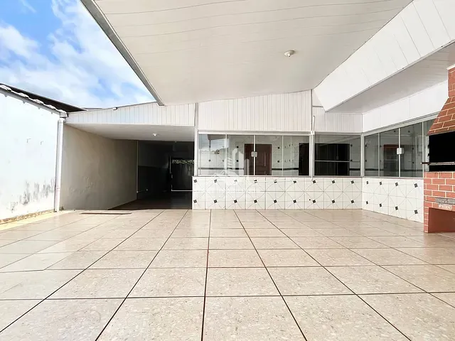 Casa 3 quartos e 2 banheiros, à venda, no bairro Núcleo Habitacional Bruno Gisbert Cury em Pederneiras