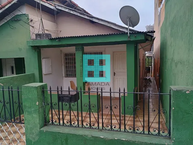 Casa com 340m² 3 quartos e 2 banheiros, à venda, no bairro Ayrosa em Osasco