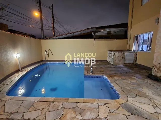 Casa 3 quartos e 2 banheiros, à venda, no bairro Parque da Colônia em Jundiaí