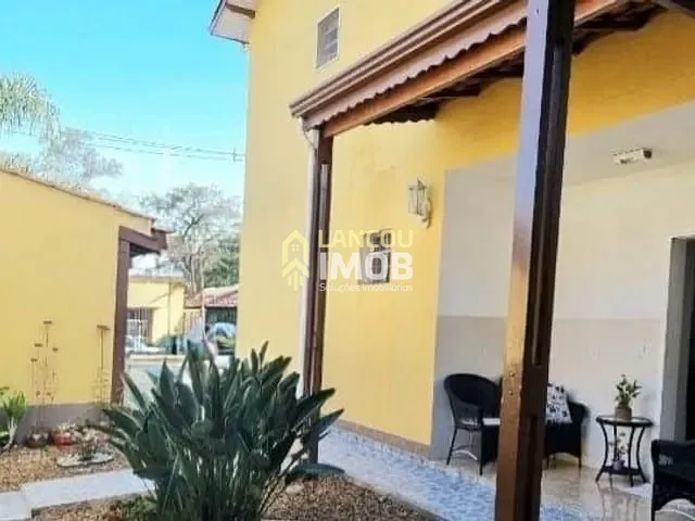 Casa 3 quartos e 2 banheiros, à venda, no bairro Parque da Colônia em Jundiaí