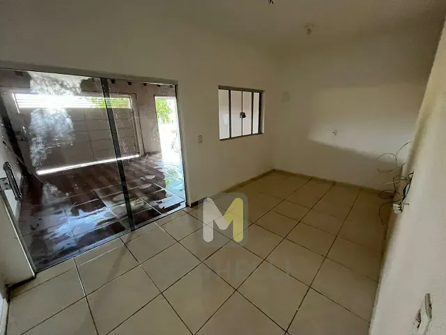 Casa 2 quartos e 1 banheiro, à venda, no bairro Jardim primavera em Serrana