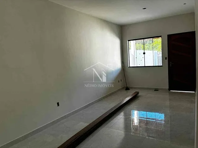 Casa com 225m² 2 quartos e 1 banheiro, à venda, no bairro Itapeba em Maricá
